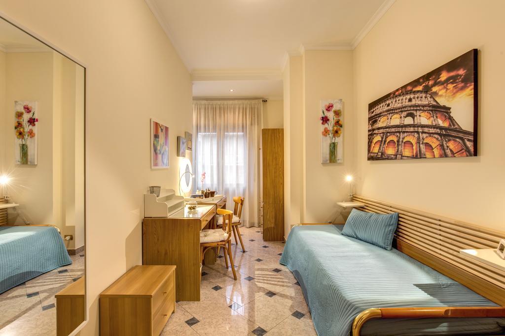 Residenza Amoroma Casa vacanze Roma